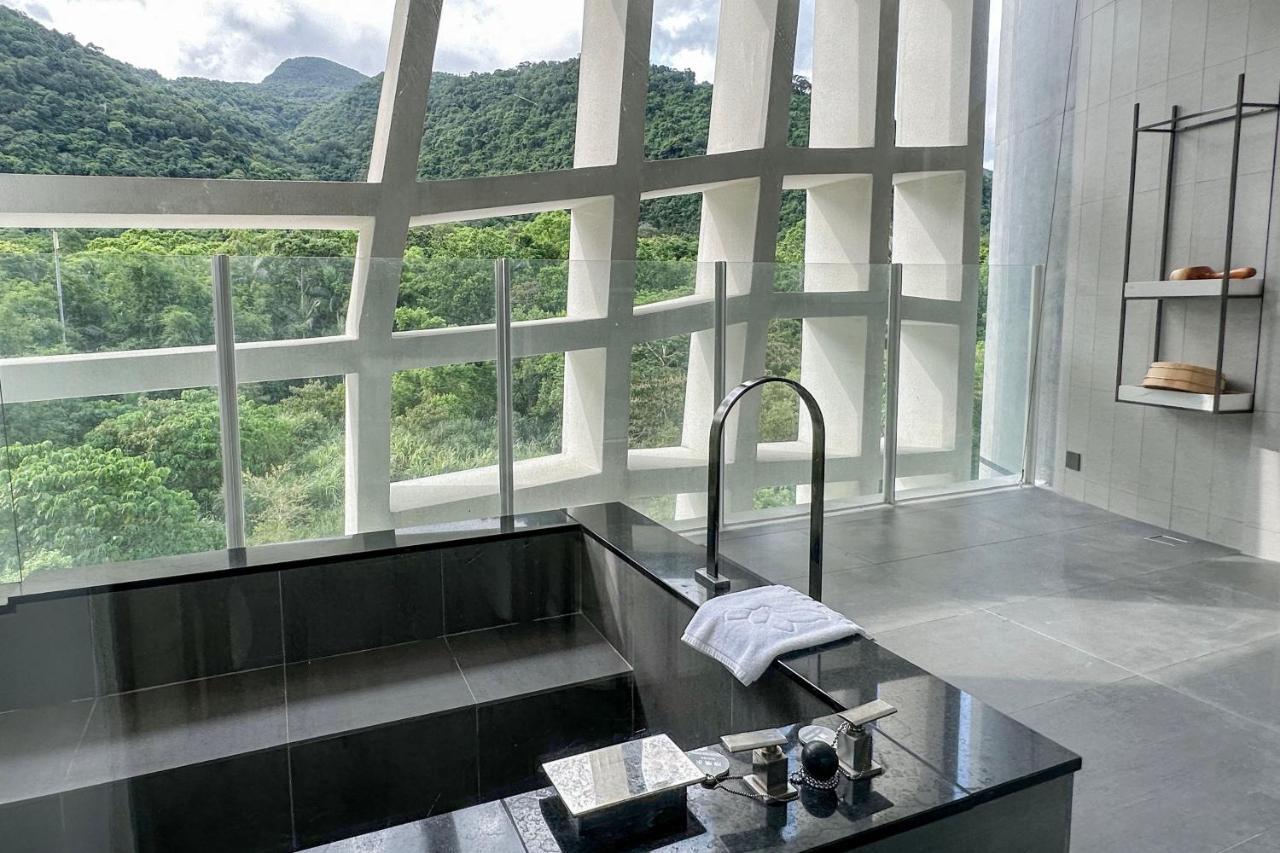 Orient Luxury Hotel-자오시 외부 사진